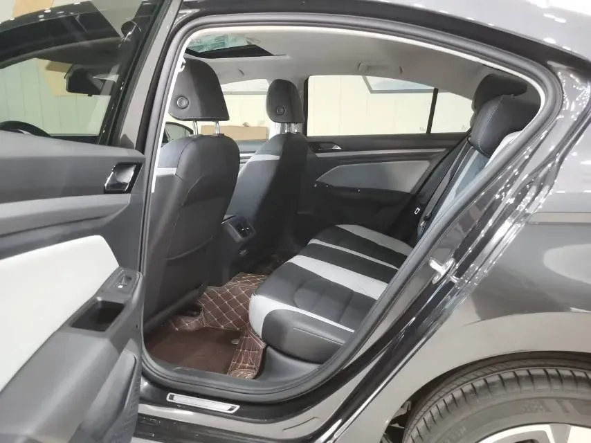 2023 Volkswagen Bora 1.5T 160HP L4 7DCT,autocango,china used car exporter,china ev exporter,chinese used car exporter,chinese used ev exporter