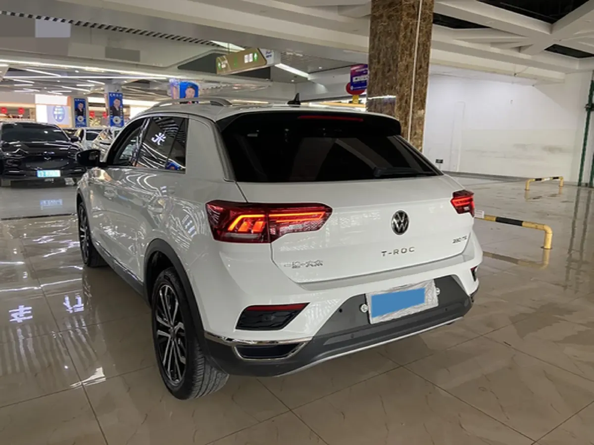 2022 Volkswagen T-Roc 1.4T 150HP L4 7DCT,autocango,china used car exporter,china ev exporter,chinese used car exporter,chinese used ev exporter