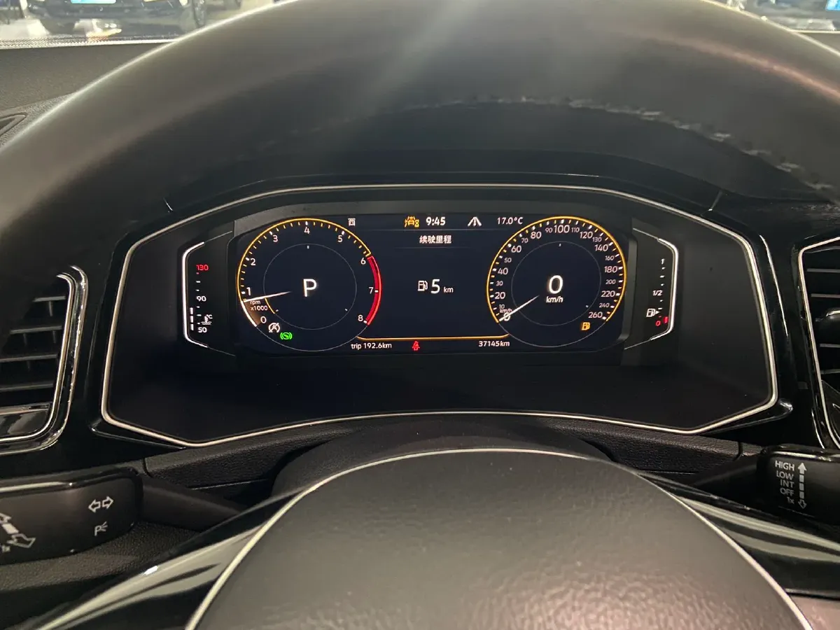 2022 Volkswagen T-Roc 1.4T 150HP L4 7DCT,autocango,china used car exporter,china ev exporter,chinese used car exporter,chinese used ev exporter