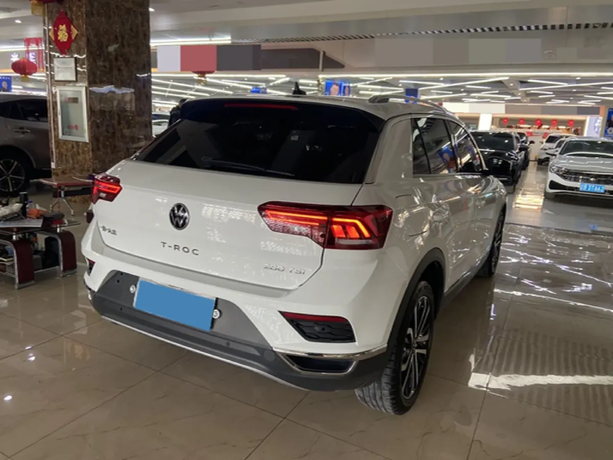 2022 Volkswagen T-Roc 1.4T 150HP L4 7DCT,autocango,china used car exporter,china ev exporter,chinese used car exporter,chinese used ev exporter