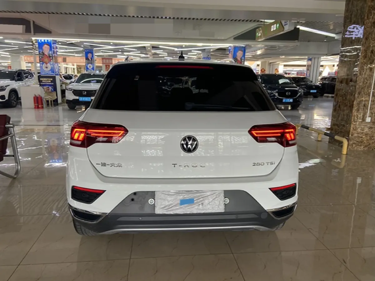2022 Volkswagen T-Roc 1.4T 150HP L4 7DCT,autocango,china used car exporter,china ev exporter,chinese used car exporter,chinese used ev exporter
