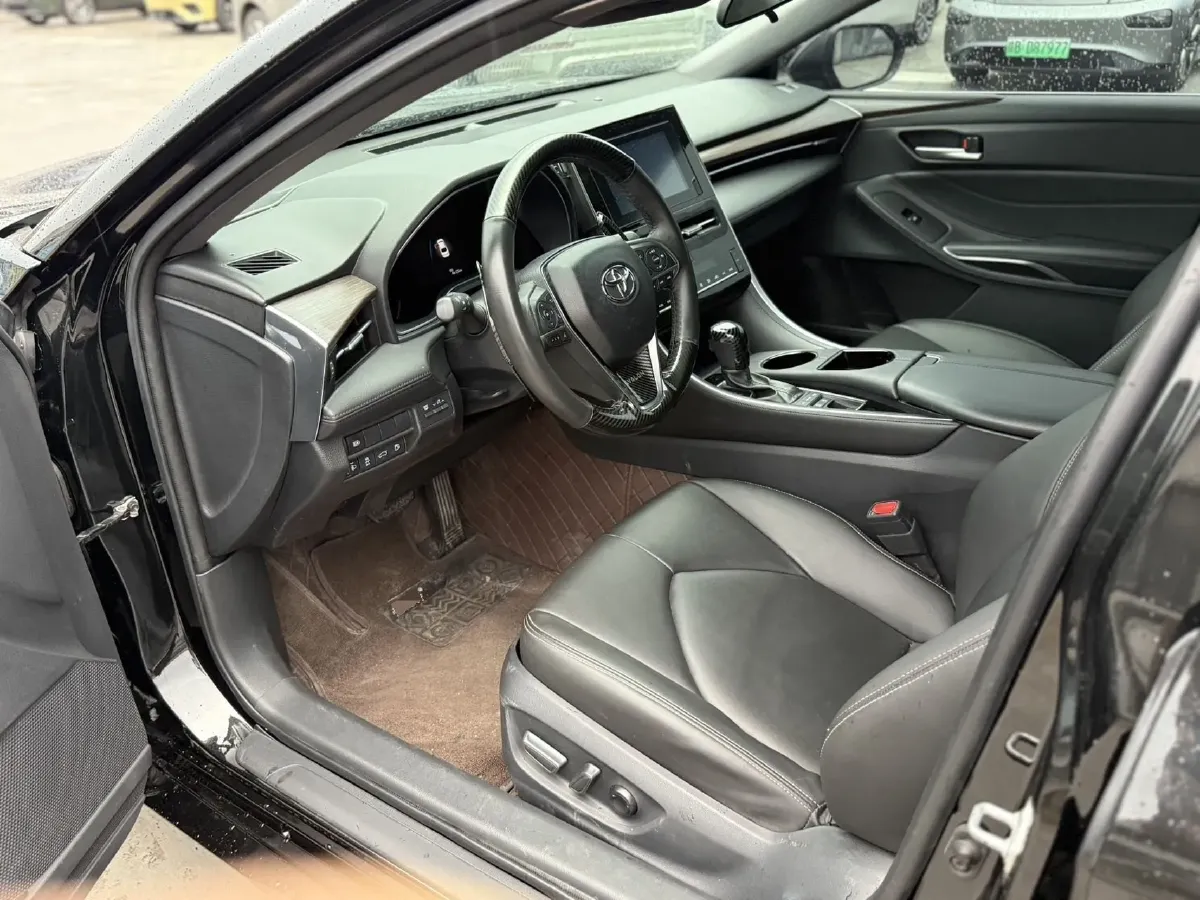 2022 Toyota Avalon 2.5L 209HP L4 8AT,autocango,china used car exporter,china ev exporter,chinese used car exporter,chinese used ev exporter