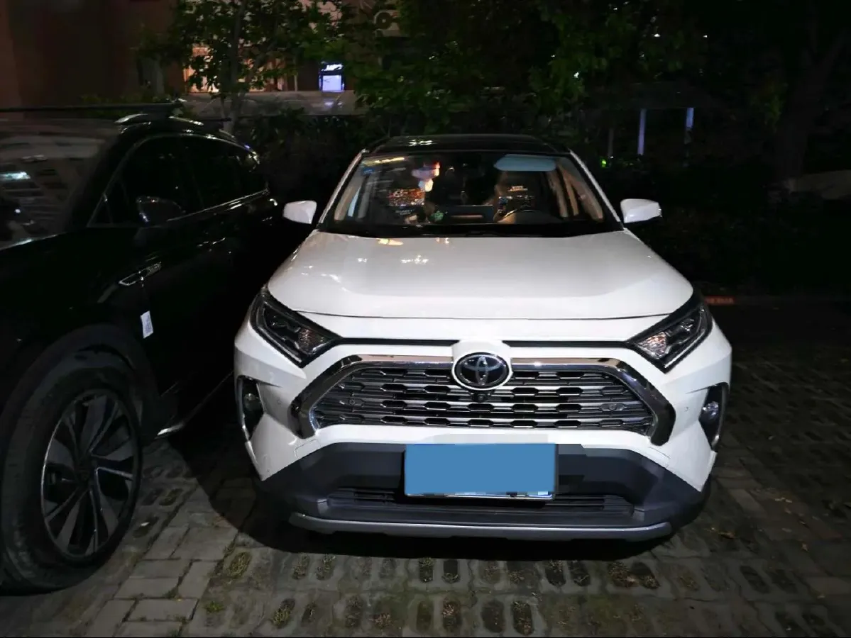 2020 Toyota RAV4 2.0L 171HP L4 CVT,autocango,china used car exporter,china ev exporter,chinese used car exporter,chinese used ev exporter