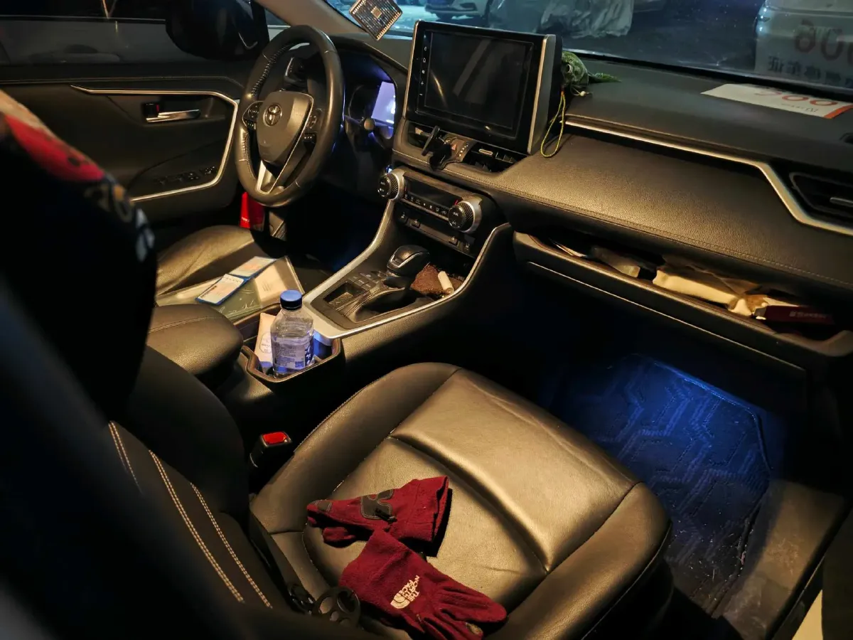 2020 Toyota RAV4 2.0L 171HP L4 CVT,autocango,china used car exporter,china ev exporter,chinese used car exporter,chinese used ev exporter