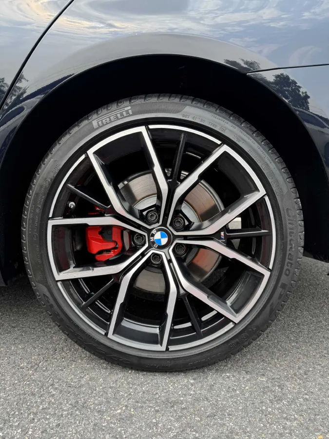 2021 BMW 5 Series 2.0T 252HP L4 8AT,autocango,china used car exporter,china ev exporter,chinese used car exporter,chinese used ev exporter