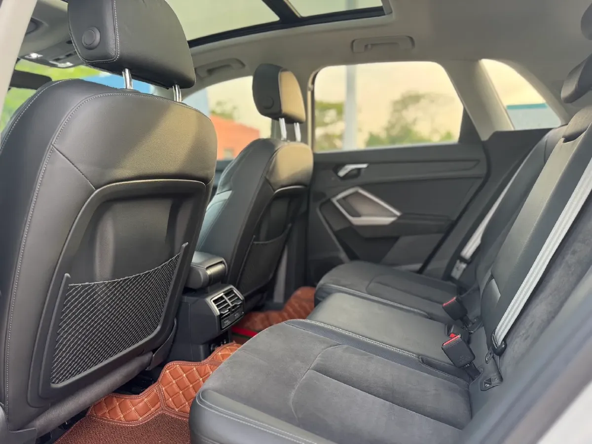 2021 Audi Q3 1.4T 150HP L4 7DCT,autocango,china used car exporter,china ev exporter,chinese used car exporter,chinese used ev exporter