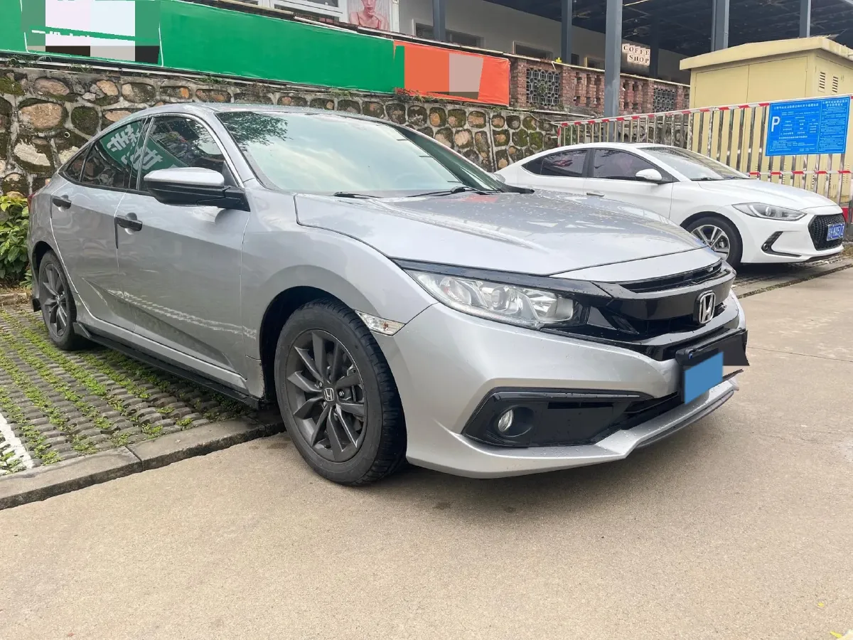 2019 Honda Civic 1.5T 177HP L4 CVT,autocango,china used car exporter,china ev exporter,chinese used car exporter,chinese used ev exporter