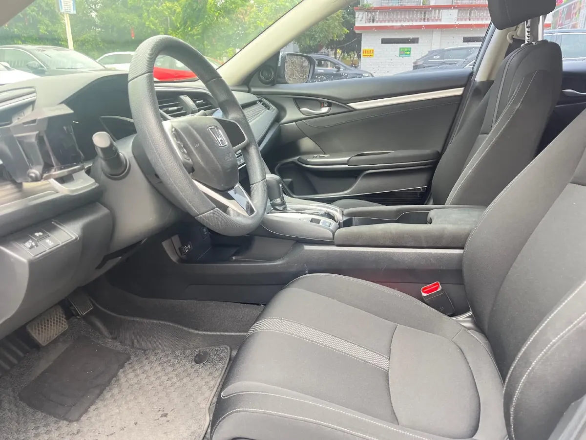 2019 Honda Civic 1.5T 177HP L4 CVT,autocango,china used car exporter,china ev exporter,chinese used car exporter,chinese used ev exporter