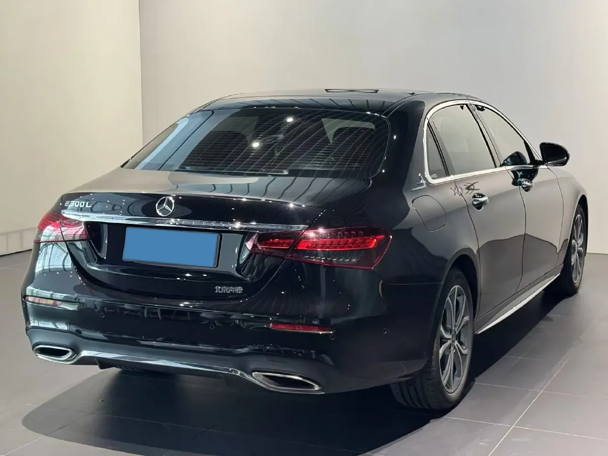 2023 Mercedes-Benz E Class 2.0T 258HP L4 9AT,autocango,china used car exporter,china ev exporter,chinese used car exporter,chinese used ev exporter