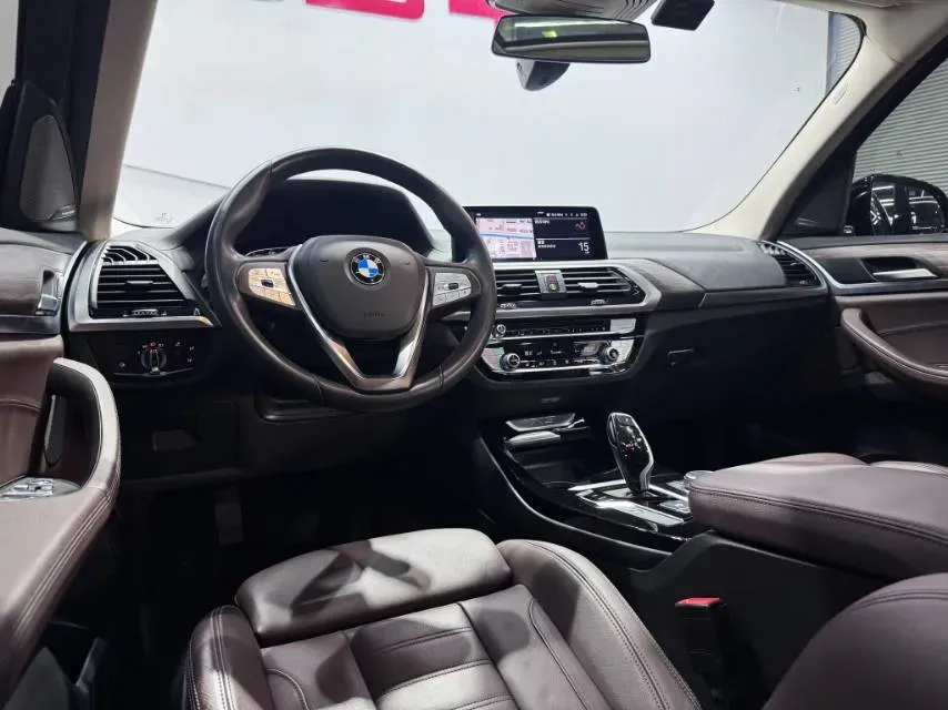 2021 BMW X3 2.0T 224HP L4 8AT,autocango,china used car exporter,china ev exporter,chinese used car exporter,chinese used ev exporter