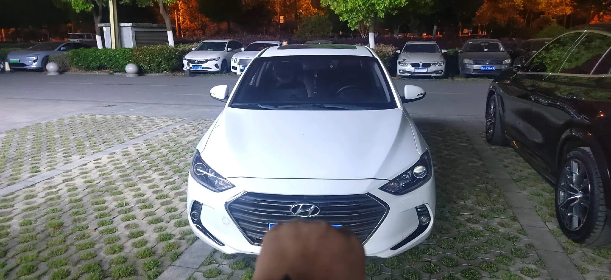 2016 Hyundai Elantra 1.6L 130HP L4 6AT,autocango,china used car exporter,china ev exporter,chinese used car exporter,chinese used ev exporter