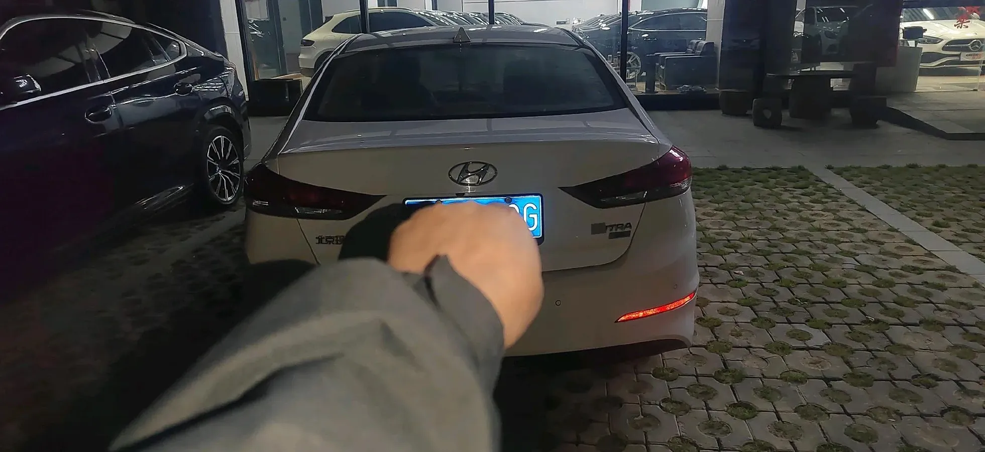 2016 Hyundai Elantra 1.6L 130HP L4 6AT,autocango,china used car exporter,china ev exporter,chinese used car exporter,chinese used ev exporter