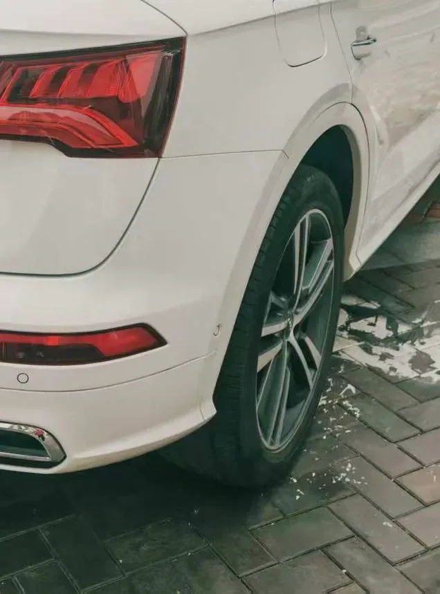 2020 Audi Q5L 2.0T 252HP L4 7DCT,autocango,china used car exporter,china ev exporter,chinese used car exporter,chinese used ev exporter