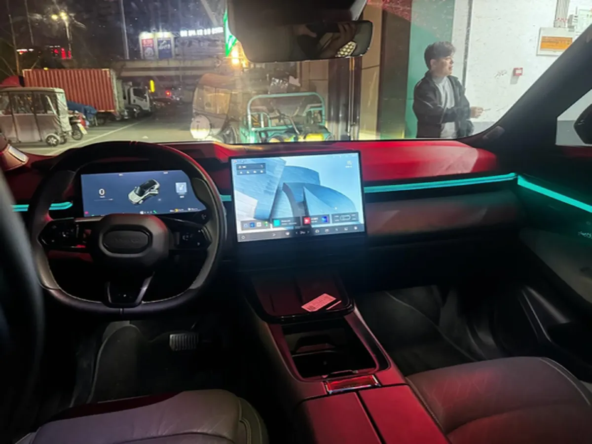 2024 LYNK&CO 08 EM-P 1.5T 163HP L4 3DHT PHEV 21.2KWH,autocango,china used car exporter,china ev exporter,chinese used car exporter,chinese used ev exporter