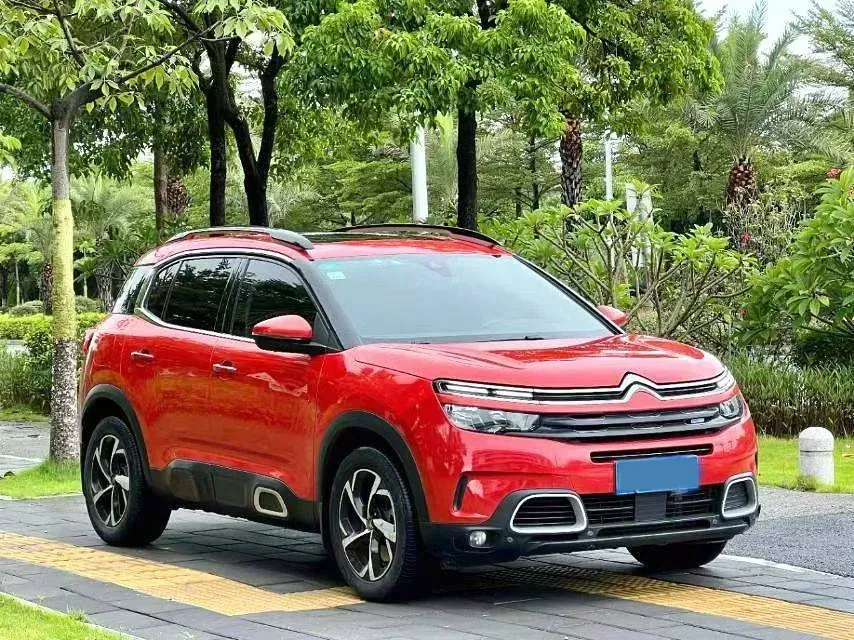 2019 Citroen C5 Aircross 1.8T 204HP L4 6AT,autocango,china used car exporter,china ev exporter,chinese used car exporter,chinese used ev exporter