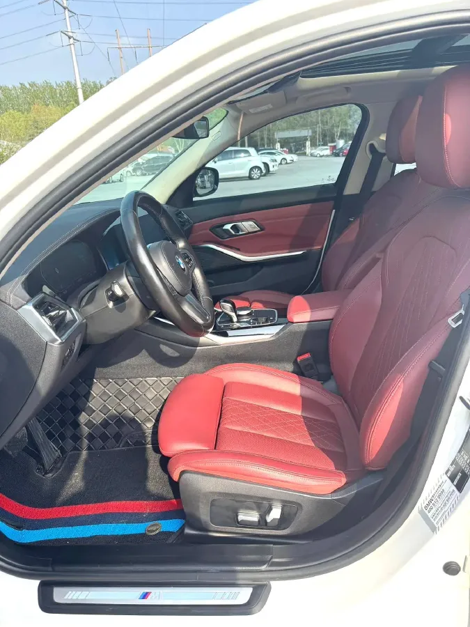 2022 BMW 3 Series 2.0T 156HP L4 8AT,autocango,china used car exporter,china ev exporter,chinese used car exporter,chinese used ev exporter