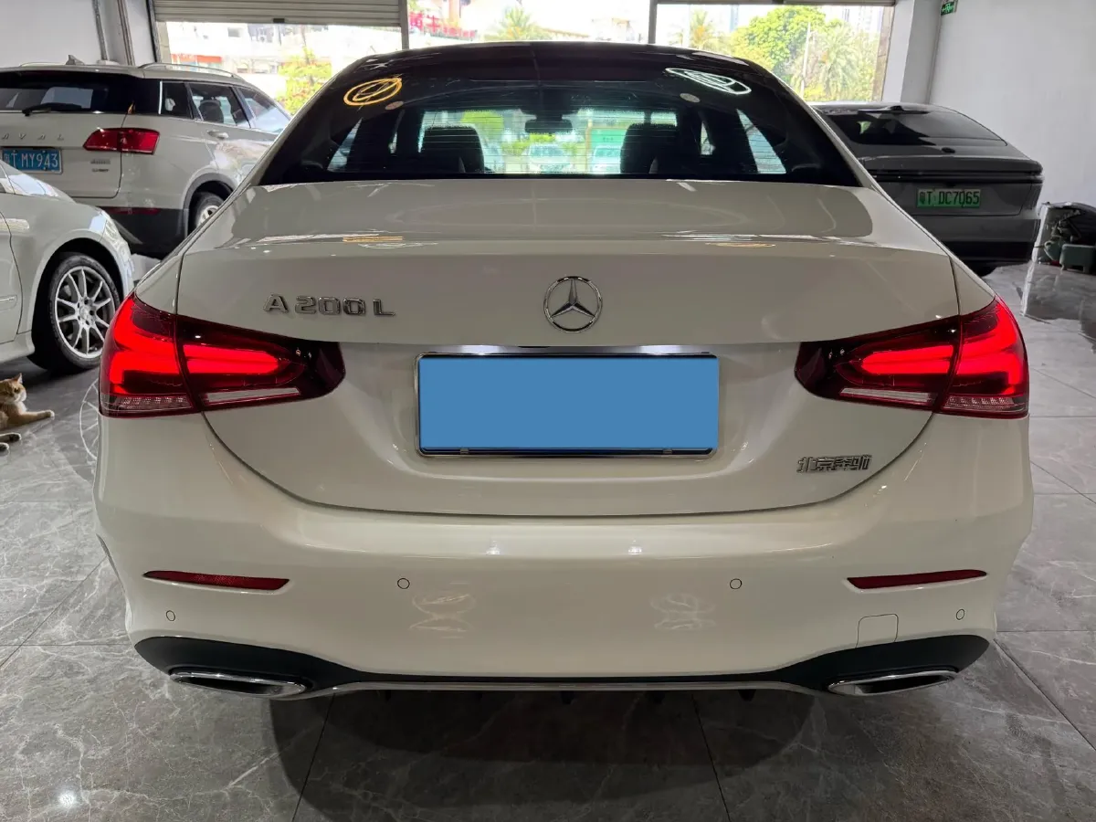 2022 Mercedes-Benz A Class 1.3T 163HP L4 7DCT,autocango,china used car exporter,china ev exporter,chinese used car exporter,chinese used ev exporter