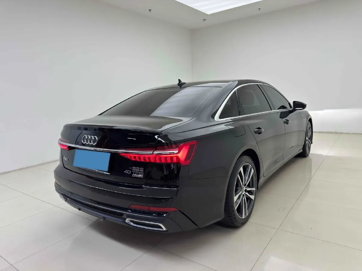 2020 Audi A6L 2.0T 190HP L4 7DCT,autocango,china used car exporter,china ev exporter,chinese used car exporter,chinese used ev exporter