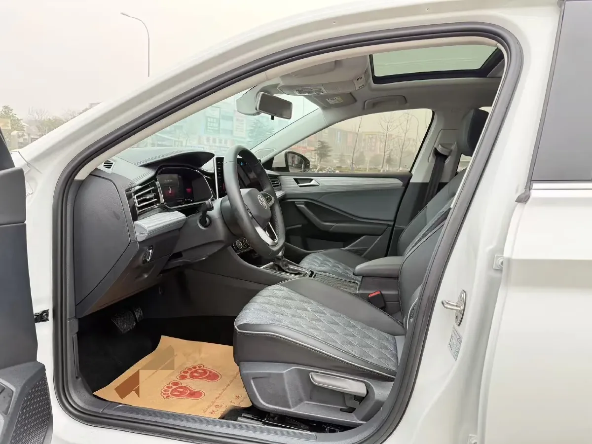2023 Volkswagen Sagitar 1.5T 160HP L4 7DCT,autocango,china used car exporter,china ev exporter,chinese used car exporter,chinese used ev exporter