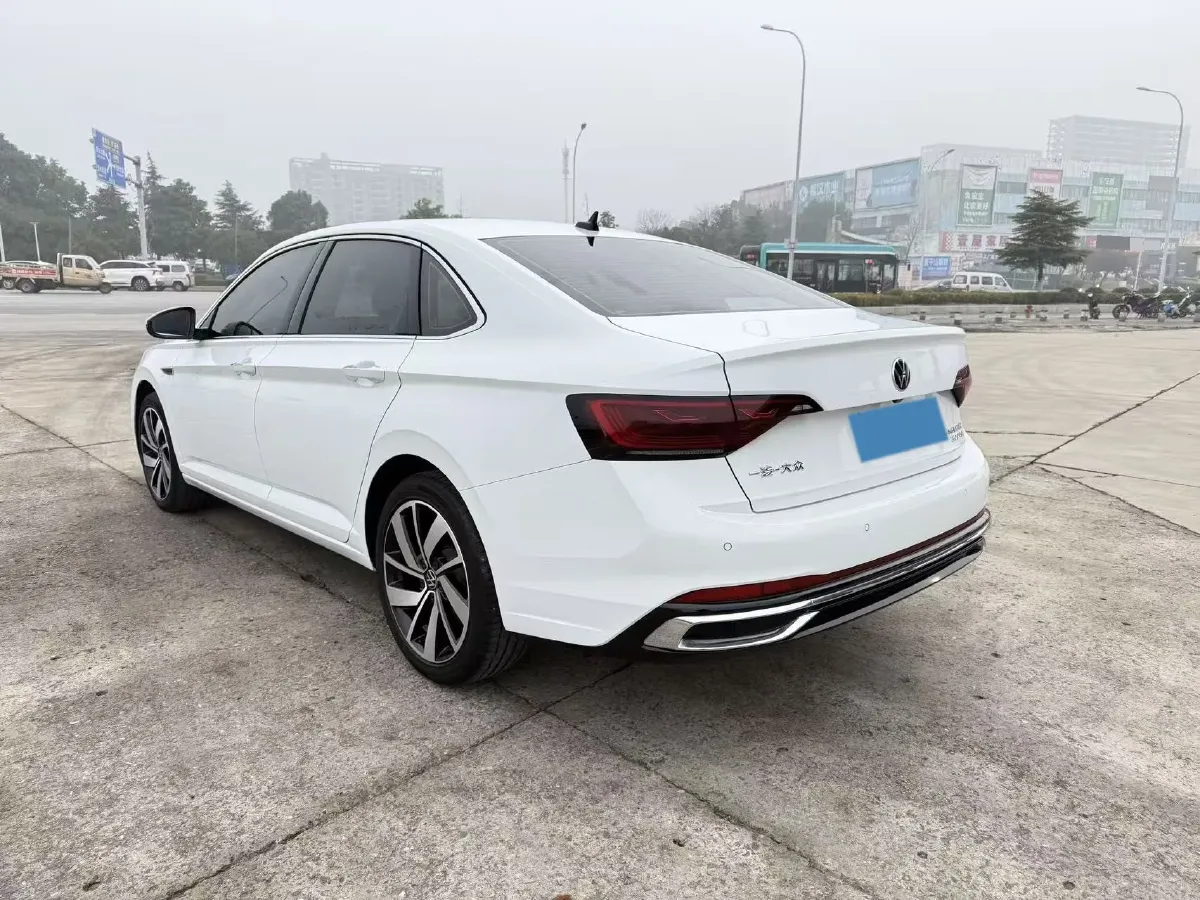 2023 Volkswagen Sagitar 1.5T 160HP L4 7DCT,autocango,china used car exporter,china ev exporter,chinese used car exporter,chinese used ev exporter