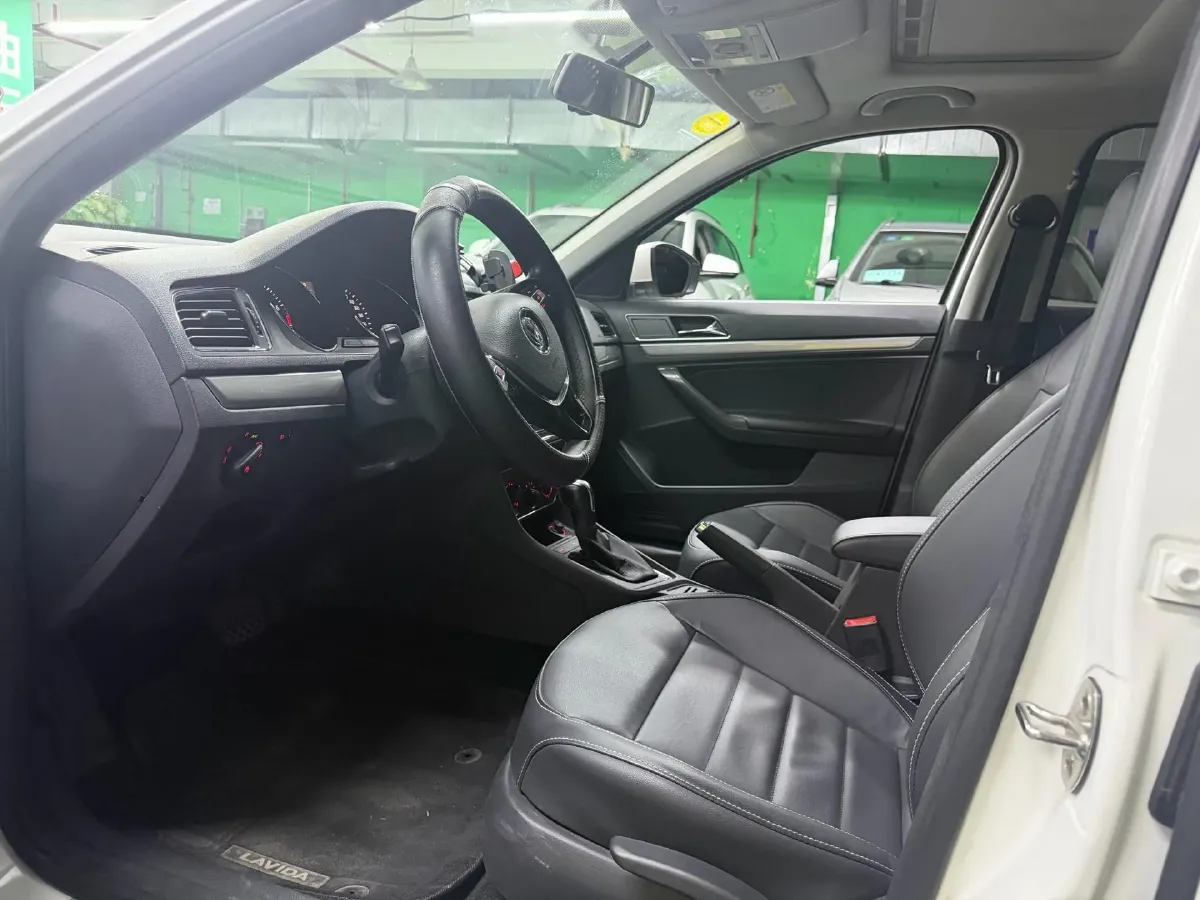 2017 Buick Excelle 1.5L 114HP L4 6AT,autocango,china used car exporter,china ev exporter,chinese used car exporter,chinese used ev exporter