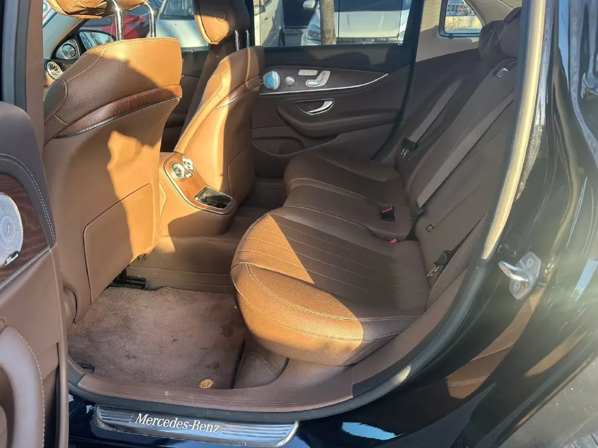 2023 Mercedes-Benz E Class 2.0T 258HP L4 9AT,autocango,china used car exporter,china ev exporter,chinese used car exporter,chinese used ev exporter