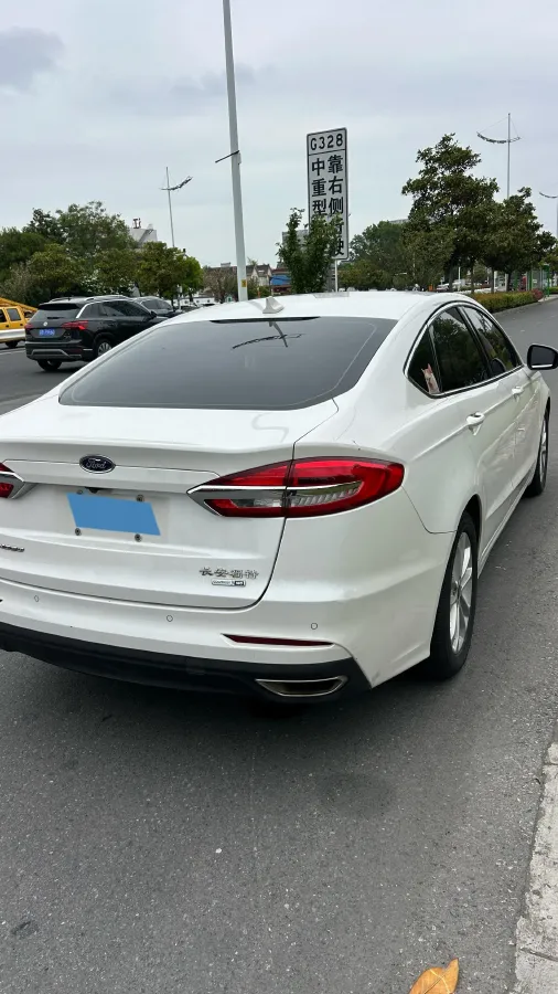 2020 Ford Mondeo 1.5T 182HP L4 6AT,autocango,china used car exporter,china ev exporter,chinese used car exporter,chinese used ev exporter