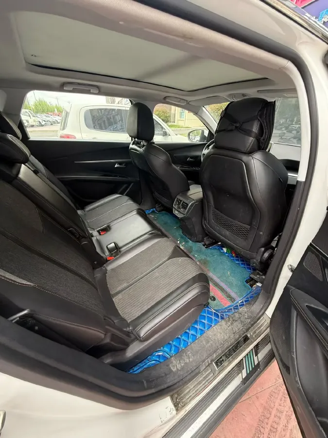 2017 Peugeot 5008 1.6T 167HP L4 6AT,autocango,china used car exporter,china ev exporter,chinese used car exporter,chinese used ev exporter