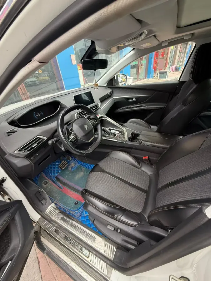 2017 Peugeot 5008 1.6T 167HP L4 6AT,autocango,china used car exporter,china ev exporter,chinese used car exporter,chinese used ev exporter