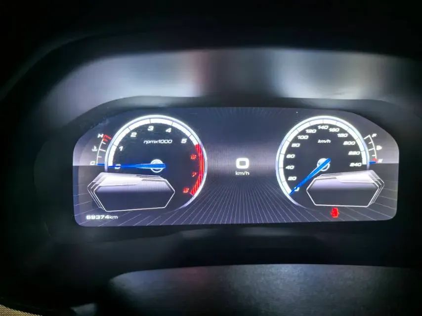 2017 WEY VV7 2.0T 234HP L4 7DCT,autocango,china used car exporter,china ev exporter,chinese used car exporter,chinese used ev exporter