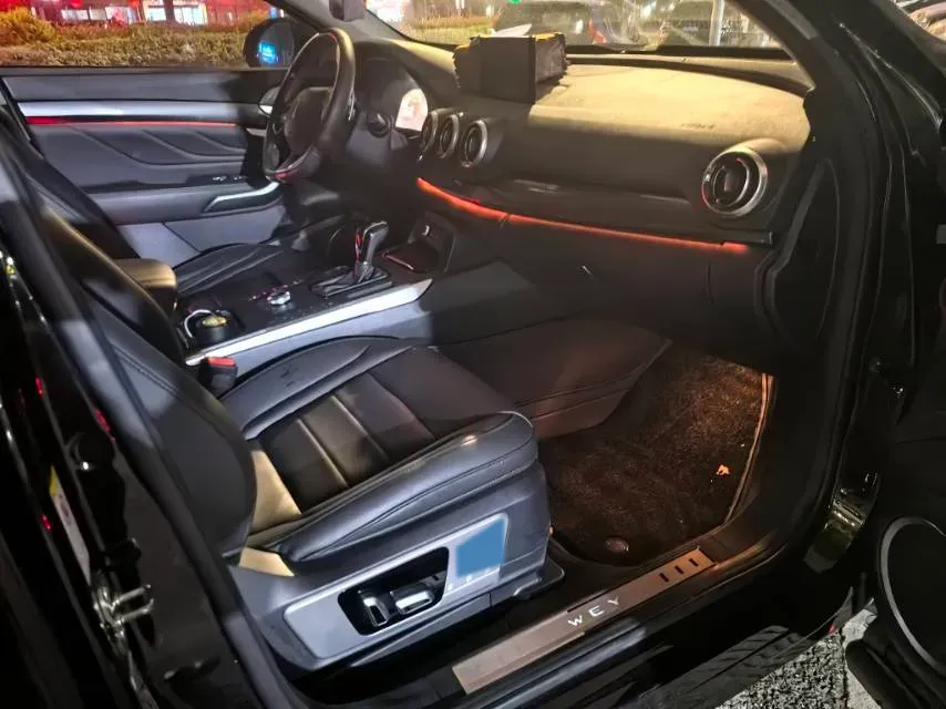 2017 WEY VV7 2.0T 234HP L4 7DCT,autocango,china used car exporter,china ev exporter,chinese used car exporter,chinese used ev exporter