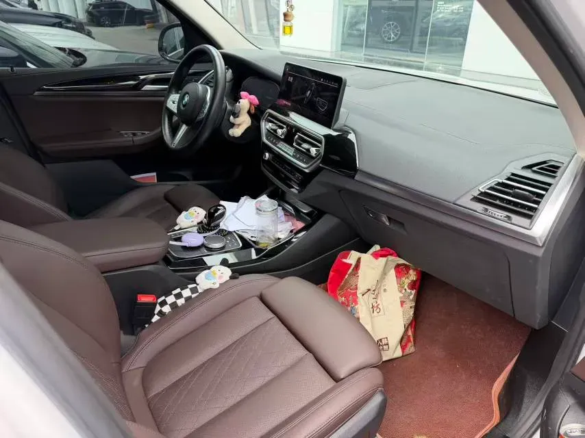 2022 BMW X3 2.0T 184HP L4 8AT,autocango,china used car exporter,china ev exporter,chinese used car exporter,chinese used ev exporter