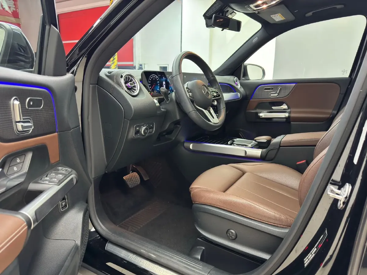 2021 Mercedes-Benz GLB Class 1.3T 163HP L4 7DCT,autocango,china used car exporter,china ev exporter,chinese used car exporter,chinese used ev exporter