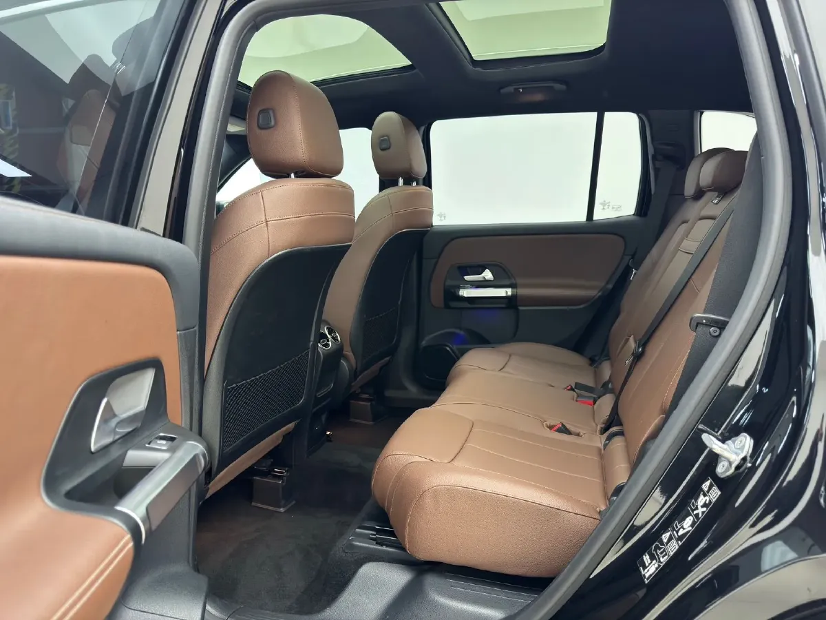 2021 Mercedes-Benz GLB Class 1.3T 163HP L4 7DCT,autocango,china used car exporter,china ev exporter,chinese used car exporter,chinese used ev exporter