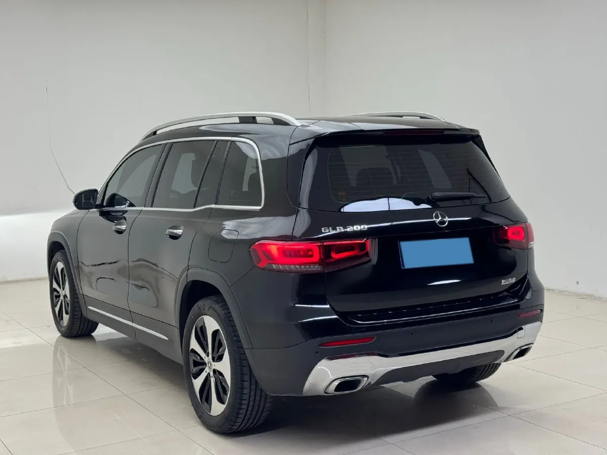 2021 Mercedes-Benz GLB Class 1.3T 163HP L4 7DCT,autocango,china used car exporter,china ev exporter,chinese used car exporter,chinese used ev exporter