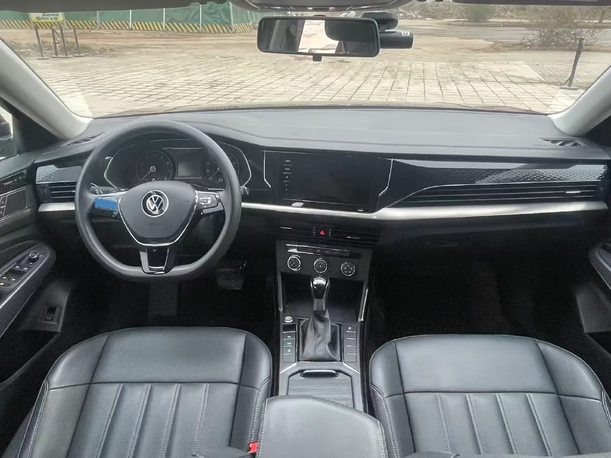 2021 Volkswagen Passat 1.4T 150HP L4 7DCT,autocango,china used car exporter,china ev exporter,chinese used car exporter,chinese used ev exporter