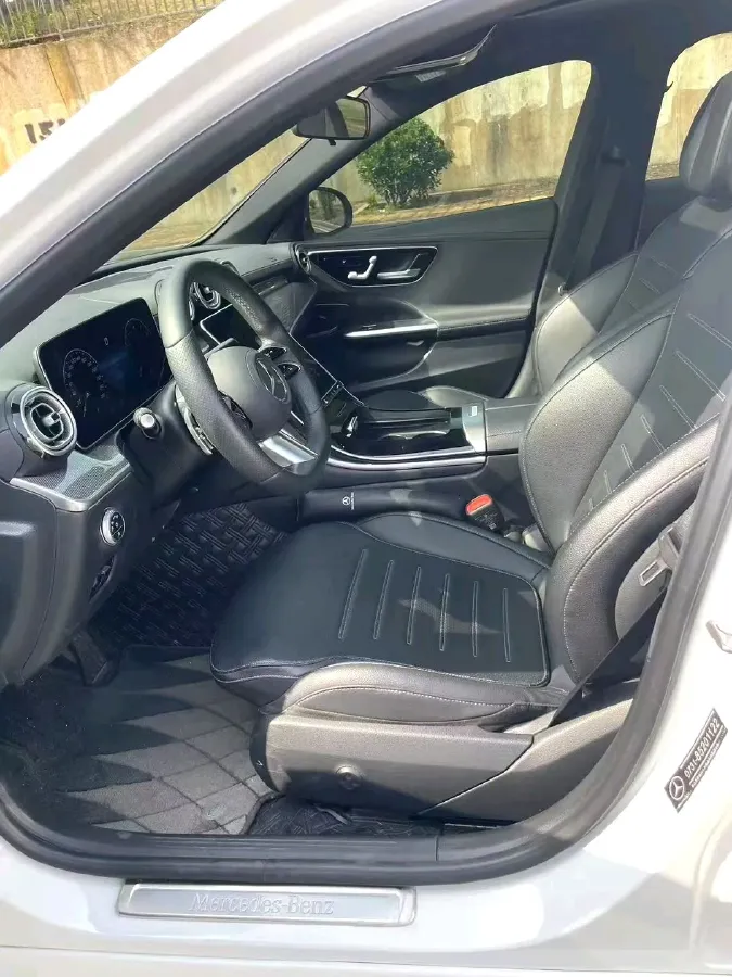 2022 Mercedes-Benz C Class 1.5T 204HP L4 9AT,autocango,china used car exporter,china ev exporter,chinese used car exporter,chinese used ev exporter