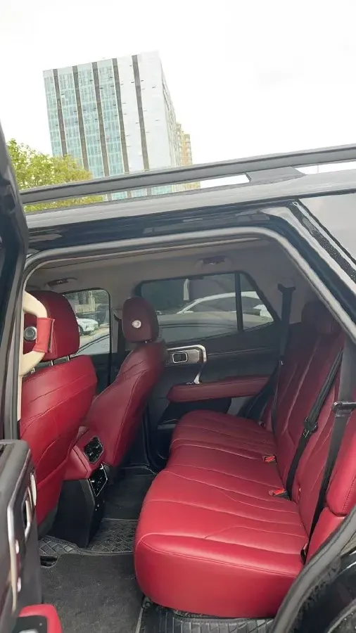 2024 Tank 400 2.0T 252HP L4 9AT PHEV 36.7/37.1KWH,autocango,china used car exporter,china ev exporter,chinese used car exporter,chinese used ev exporter