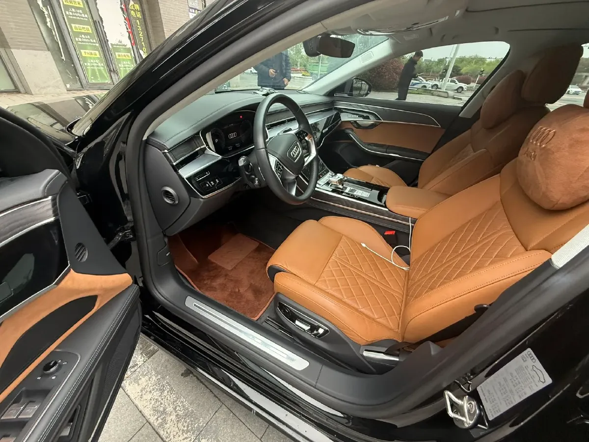2024 Audi A8 3.0T 286HP V6 8AT,autocango,china used car exporter,china ev exporter,chinese used car exporter,chinese used ev exporter