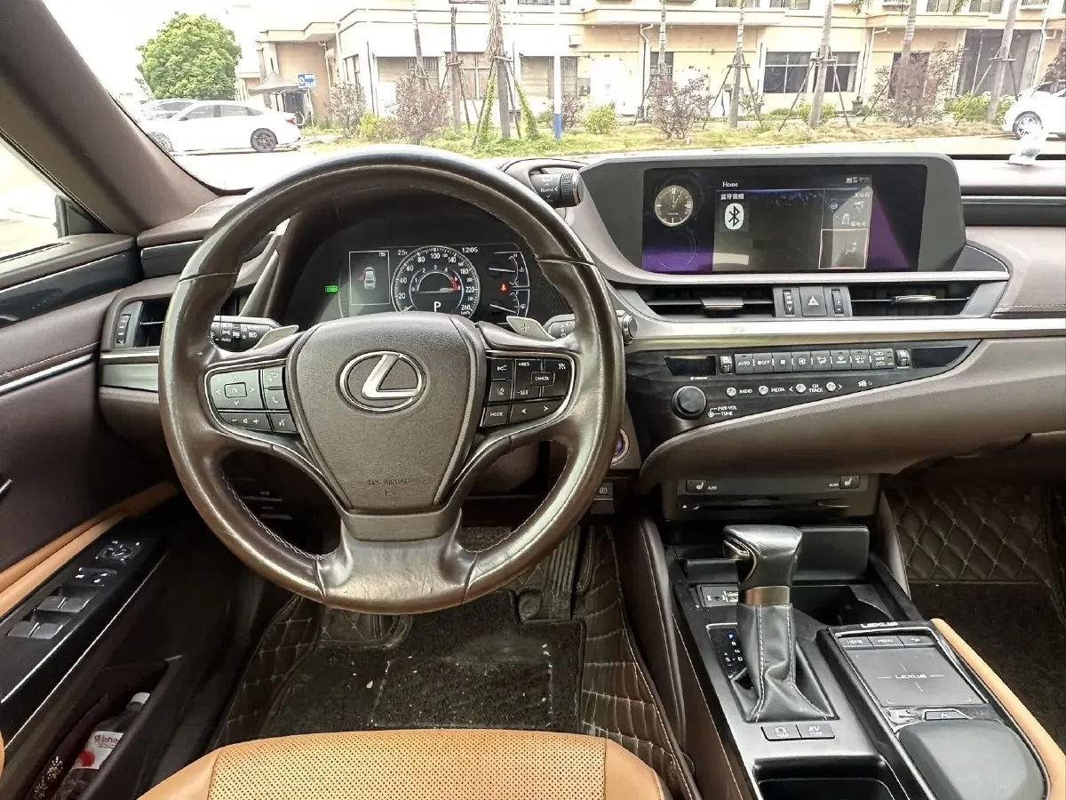 2020 Lexus ES 2.5L 178HP L4 E-CVT Hybrid,autocango,china used car exporter,china ev exporter,chinese used car exporter,chinese used ev exporter