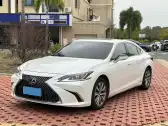 2020 LEXUS ES,autocango,china used car exporter,china ev exporter,chinese used car exporter,chinese used ev exporter