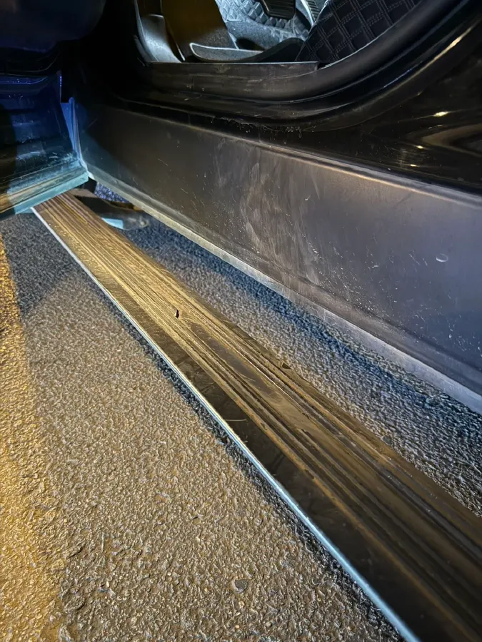 2023 Land Rover Discovery 3.0T 360HP L6 8AT,autocango,china used car exporter,china ev exporter,chinese used car exporter,chinese used ev exporter