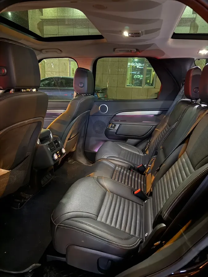 2023 Land Rover Discovery 3.0T 360HP L6 8AT,autocango,china used car exporter,china ev exporter,chinese used car exporter,chinese used ev exporter