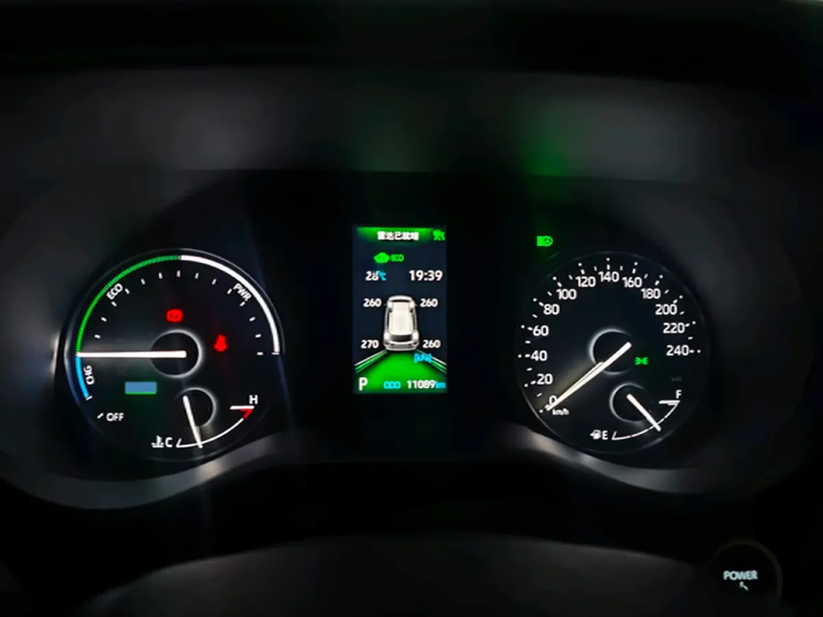 2024 Toyota Sienna 2.5L 189HP L4 E-CVT Hybrid,autocango,china used car exporter,china ev exporter,chinese used car exporter,chinese used ev exporter