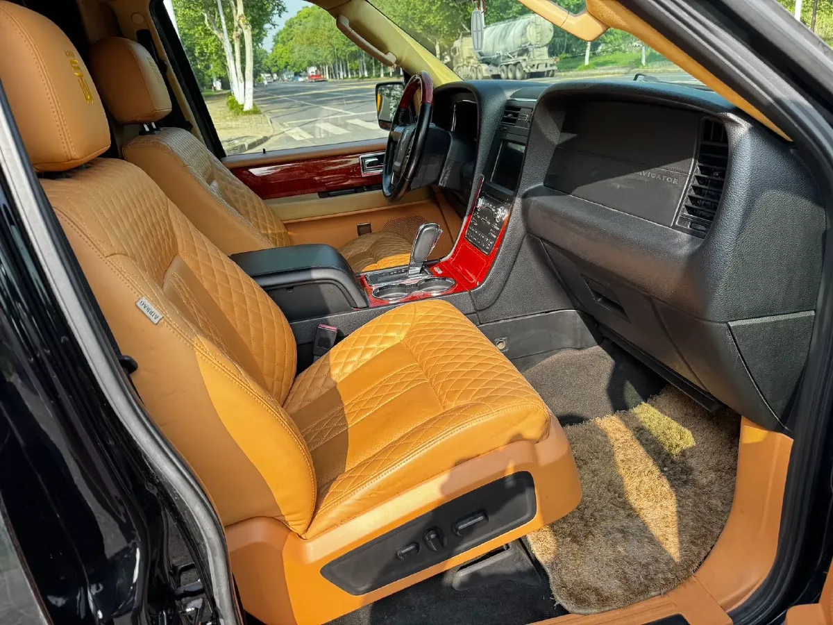 2017 Lincoln Navigator 3.5T 355HP V6 6AT,autocango,china used car exporter,china ev exporter,chinese used car exporter,chinese used ev exporter