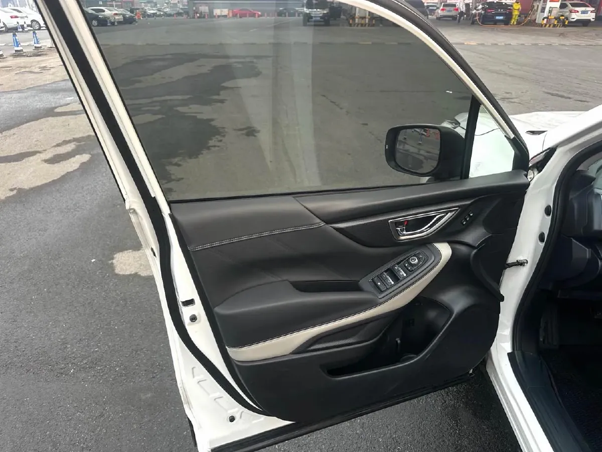 2021 Subaru Forester 2.0L 154HP H4 CVT,autocango,china used car exporter,china ev exporter,chinese used car exporter,chinese used ev exporter