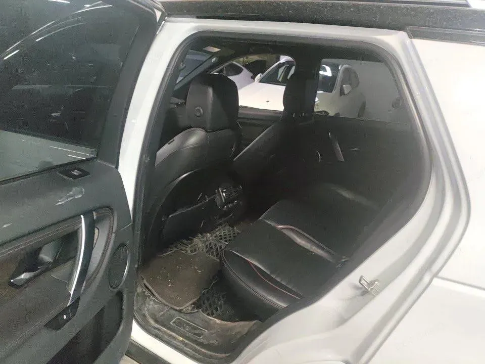 2022 Land Rover Discovery Sport 2.0T 249HP L4 9AT,autocango,china used car exporter,china ev exporter,chinese used car exporter,chinese used ev exporter