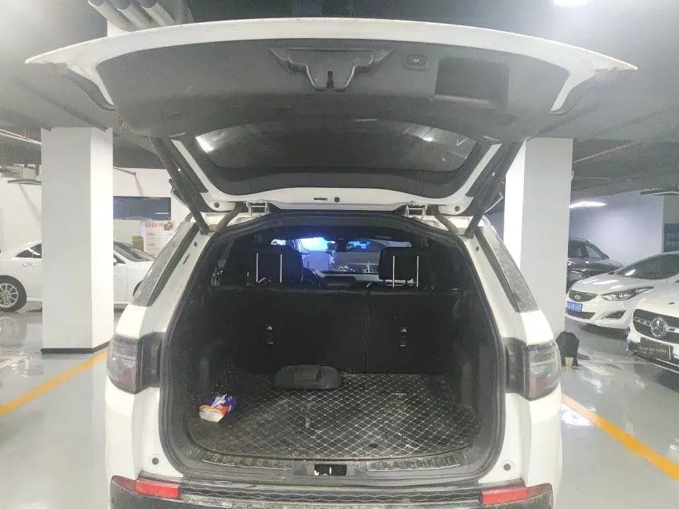 2022 Land Rover Discovery Sport 2.0T 249HP L4 9AT,autocango,china used car exporter,china ev exporter,chinese used car exporter,chinese used ev exporter