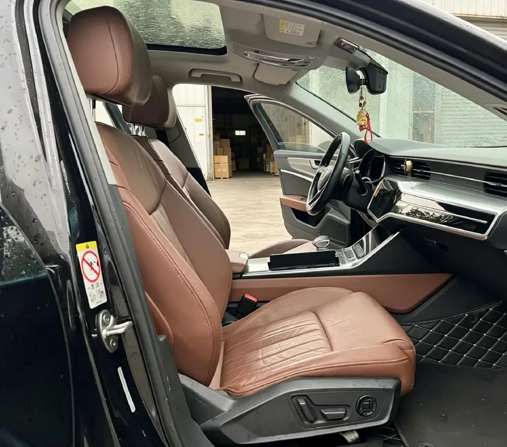 2019 Mercedes-Benz E Class 1.5T 184HP L4 9AT,autocango,china used car exporter,china ev exporter,chinese used car exporter,chinese used ev exporter