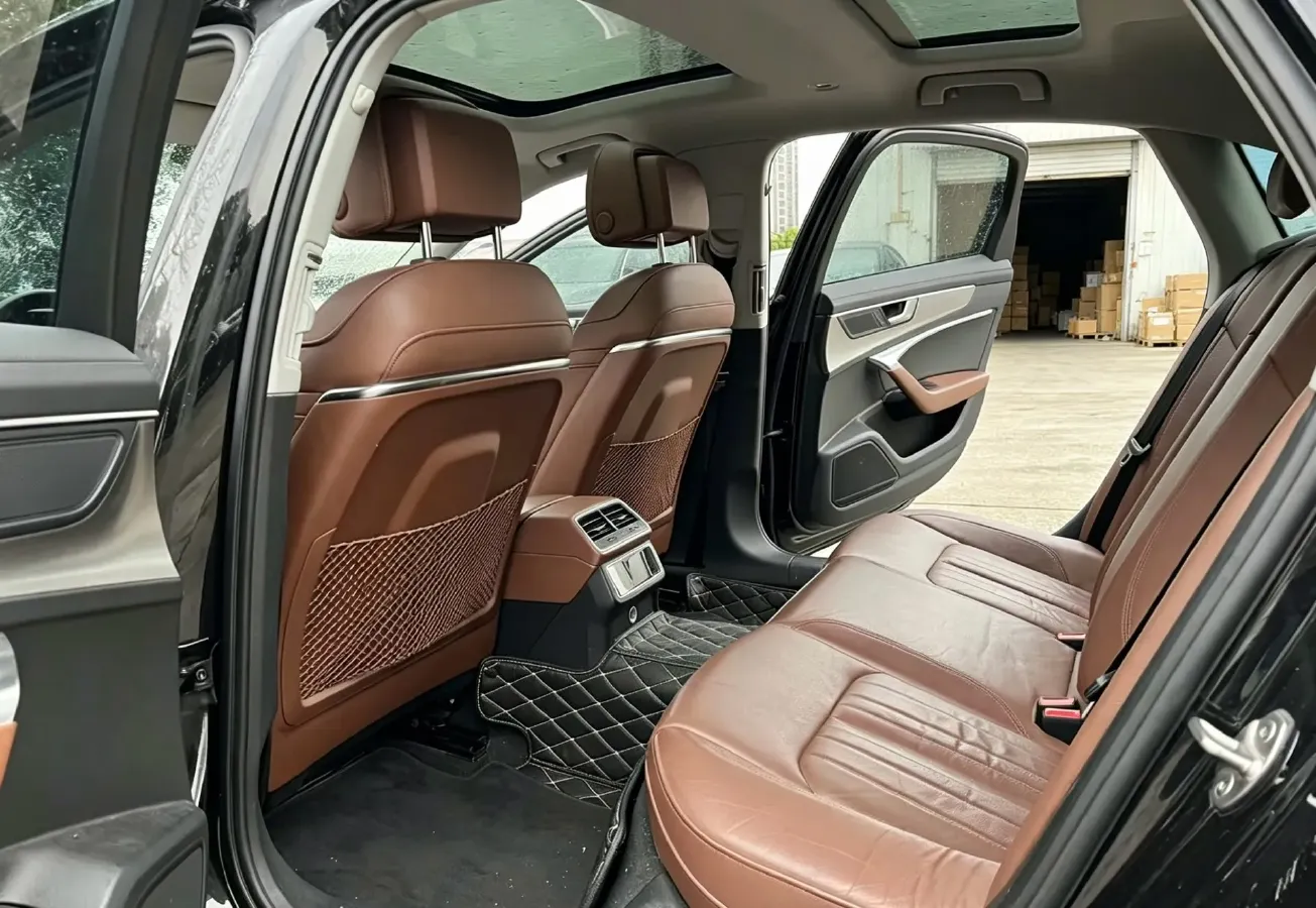 2019 Mercedes-Benz E Class 1.5T 184HP L4 9AT,autocango,china used car exporter,china ev exporter,chinese used car exporter,chinese used ev exporter